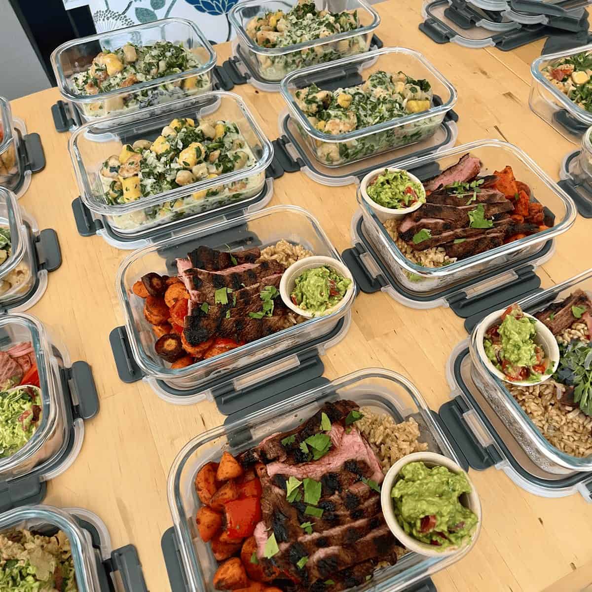 A high-volume week of steak, rice and guacamole bowls portioned into glass containers